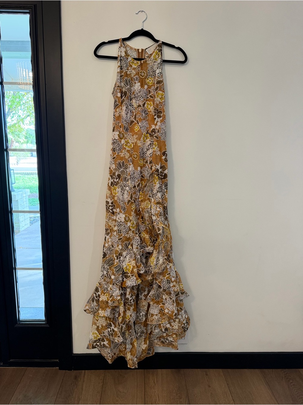 Bronx and Banco Gold and White Floral Slit Maxi Dress - Picture 2 of 4